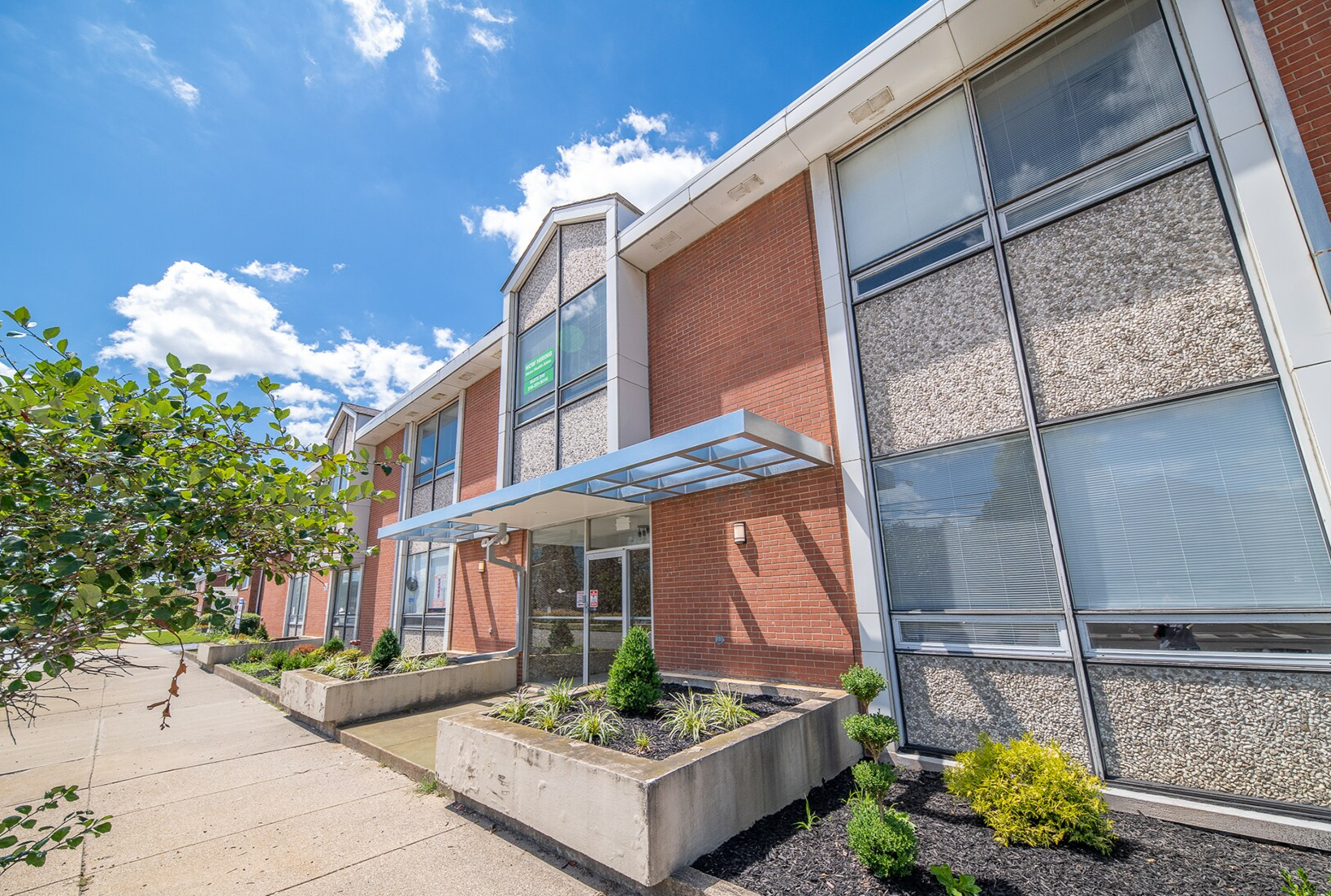 3570 Warrensville Center Rd Suite 104-105, Shaker Heights, OH 44122